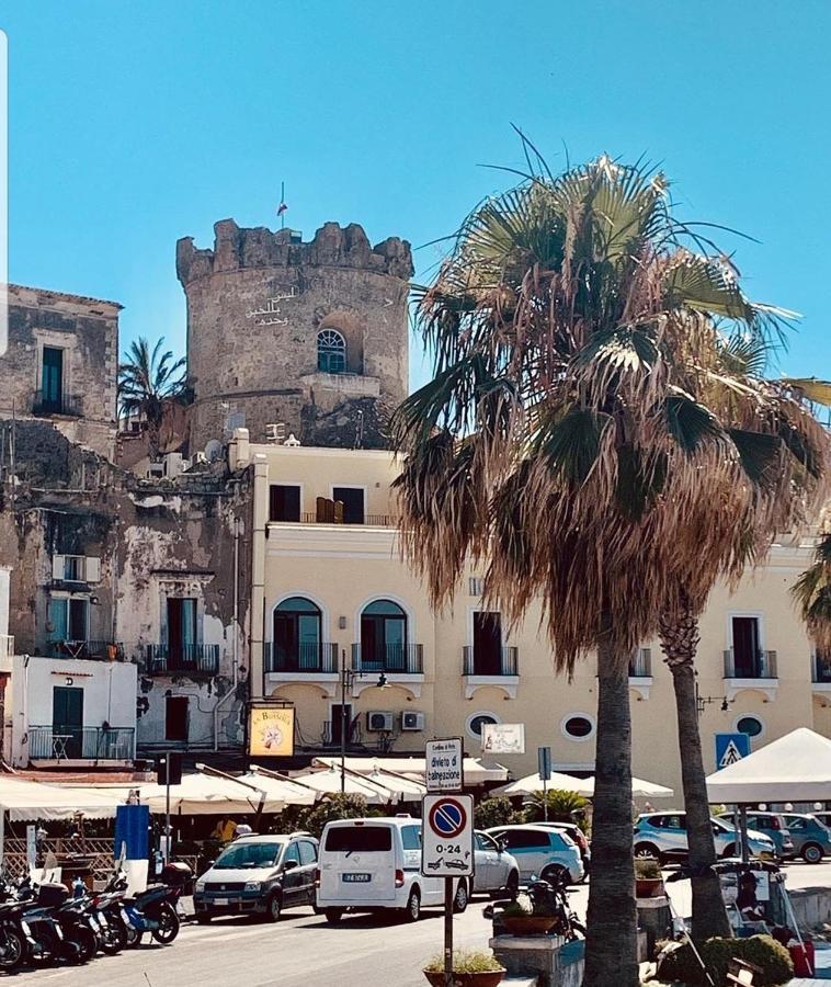 Casa La Torre Forio D'Ischia - Vicoli Saraceni Apartamento Exterior foto